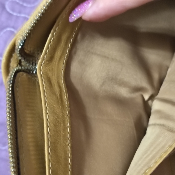 Coach Signature Small Zip Around Wallet - Picture 9 of 12